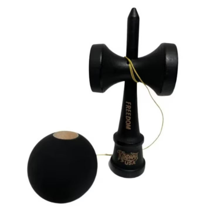 Kendama USA Freedom – Minge cu prindere din cauciuc, Ediție complet neagră, Model Freedom, Lemn Premium